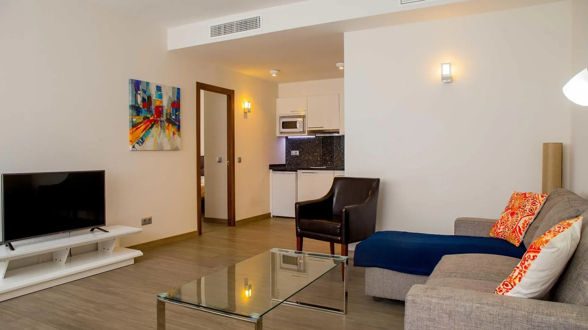 Apartment Dimona Suites Torremolinos Spain