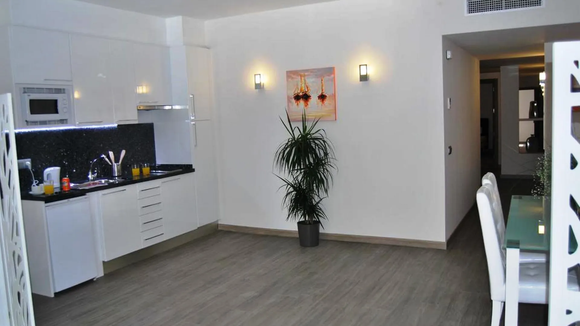 Apartment Dimona Suites Torremolinos