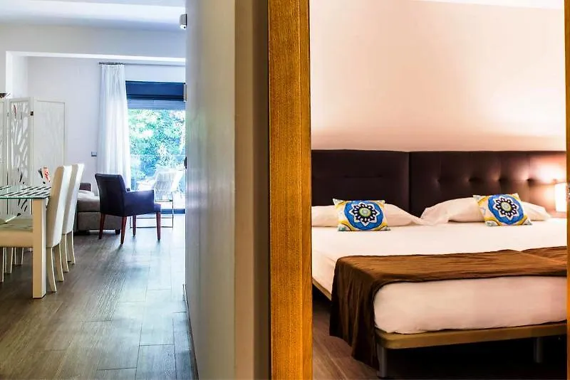 Dimona Suites Torremolinos Apartment