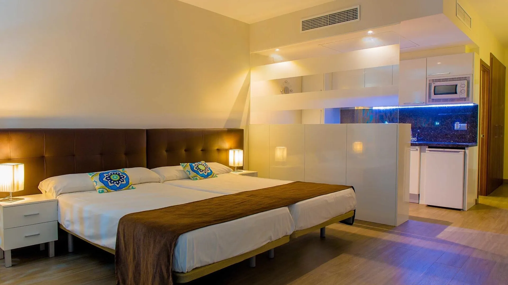 Dimona Suites Торремолинос 0*,  Испания